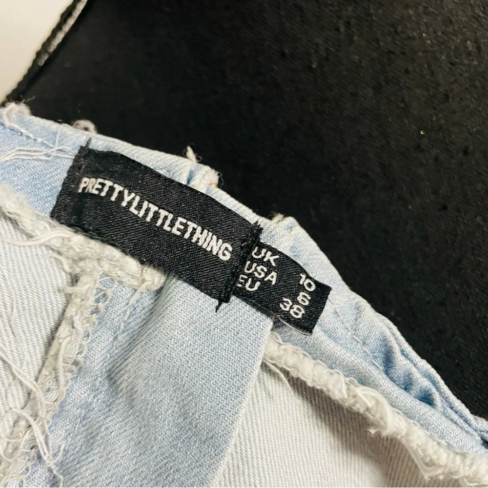 prettylittlething | flared sleeve blue denim crop top - Picture 7 of 13